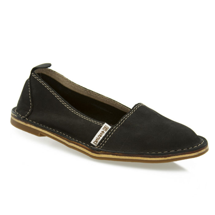 Yogi pumps black